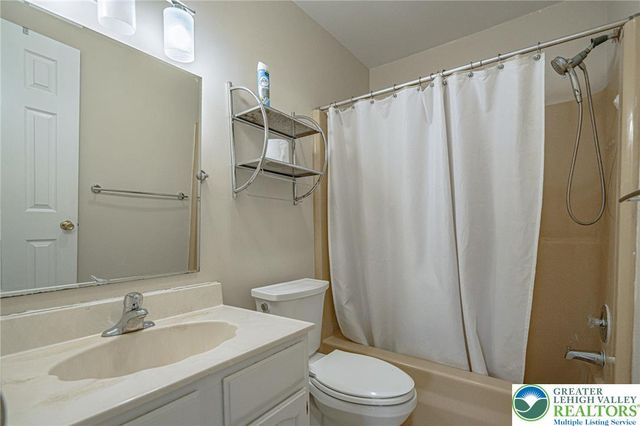 1109 West Washington, Allentown City, PA 18102