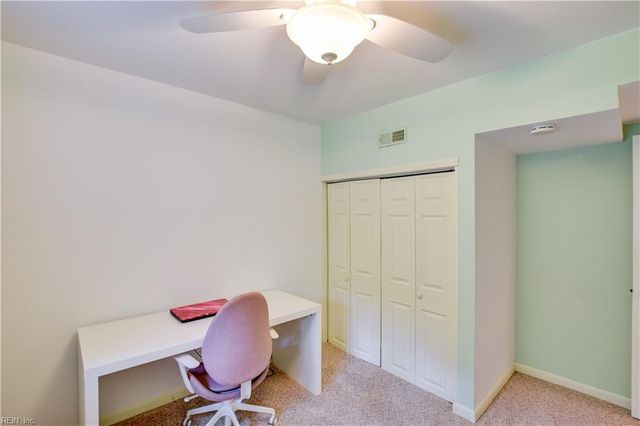 246 Hunts Neck RD, Poquoson, VA 23662