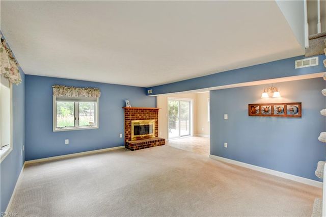 246 Hunts Neck RD, Poquoson, VA 23662