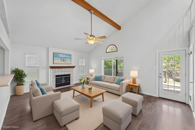 4000 Cortina DR, Austin, TX 78749