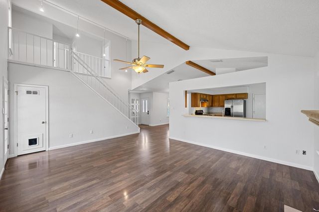 4000 Cortina DR, Austin, TX 78749