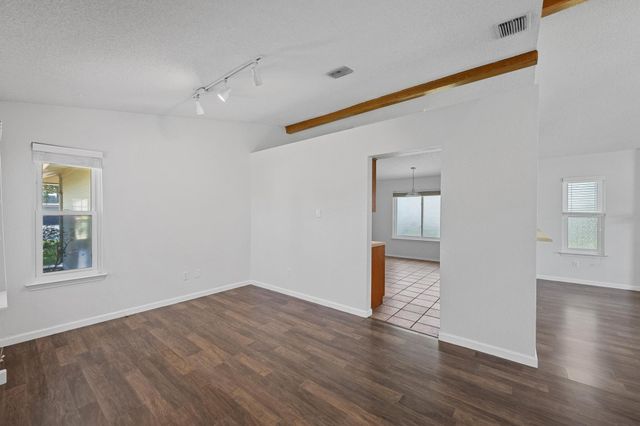 4000 Cortina DR, Austin, TX 78749