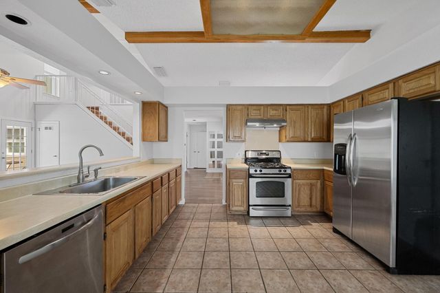 4000 Cortina DR, Austin, TX 78749