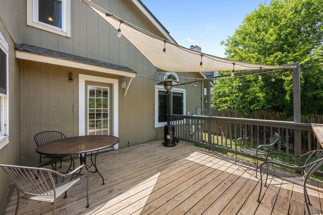 4000 Cortina DR, Austin, TX 78749