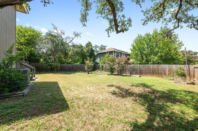 4000 Cortina DR, Austin, TX 78749