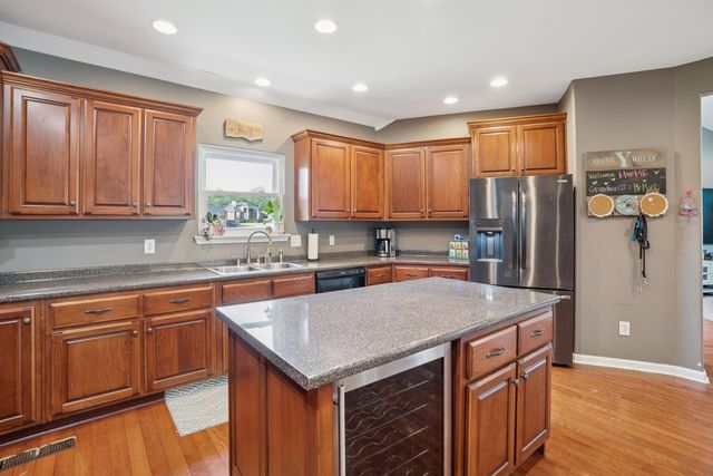1013 Station Cir, Mount Juliet, TN 37122