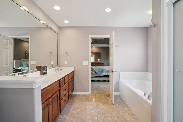 1013 Station Cir, Mount Juliet, TN 37122