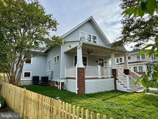 25 W MASONIC VIEW AVENUE, Alexandria, VA 22301