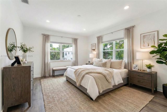 4017 N Meridian Ave 4017, Miami Beach, FL 33140