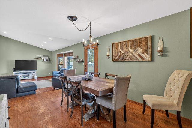 776 Delsie Drive, Grants Pass, OR 97527