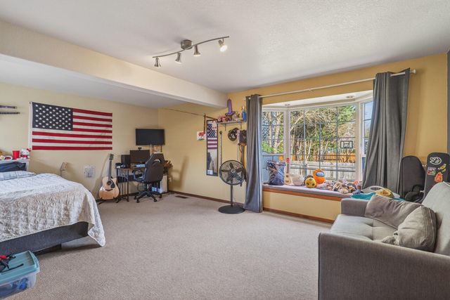 776 Delsie Drive, Grants Pass, OR 97527