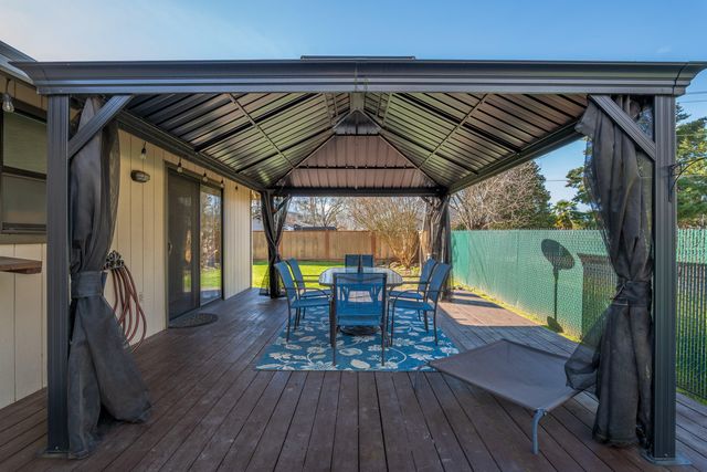 776 Delsie Drive, Grants Pass, OR 97527