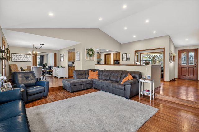 776 Delsie Drive, Grants Pass, OR 97527