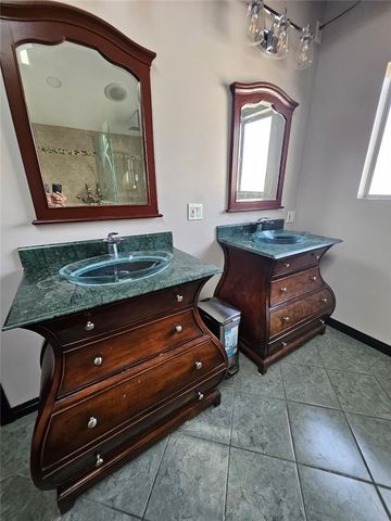 1117 E 65th, Los Angeles, CA 90001