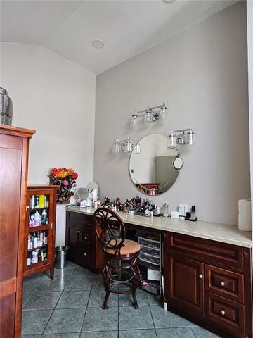 1117 E 65th, Los Angeles, CA 90001