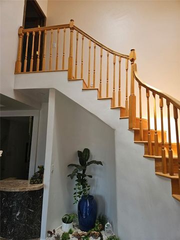 1117 E 65th, Los Angeles, CA 90001