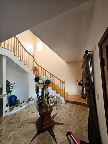 1117 E 65th, Los Angeles, CA 90001