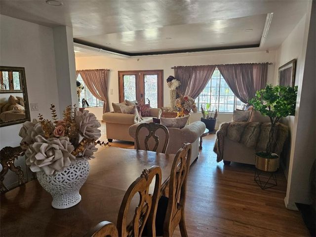 1117 E 65th, Los Angeles, CA 90001