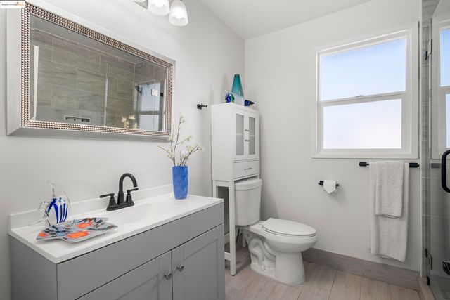 2231 38Th Ave, Oakland, CA 94601