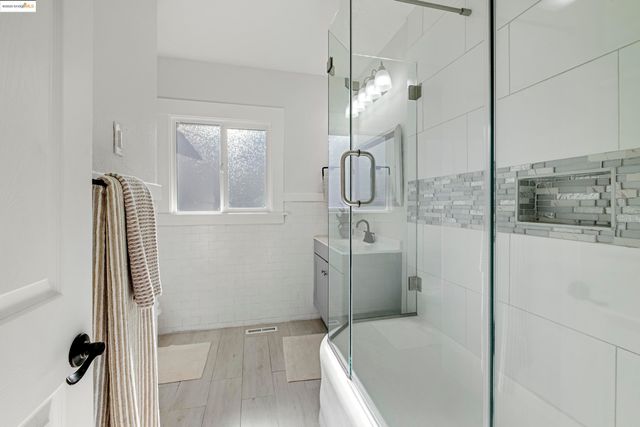 2231 38Th Ave, Oakland, CA 94601