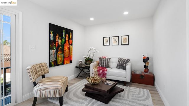 2231 38Th Ave, Oakland, CA 94601