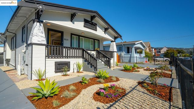 2231 38Th Ave, Oakland, CA 94601