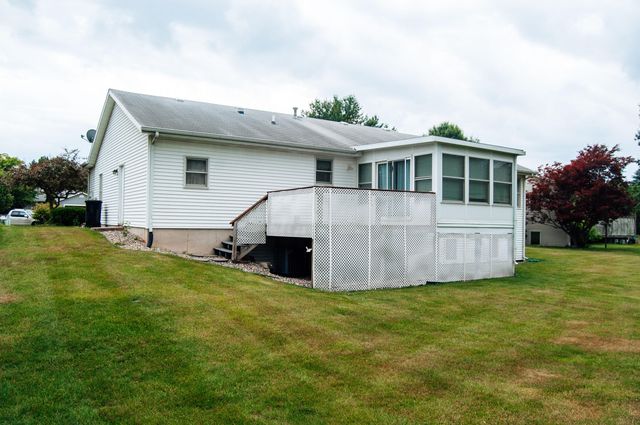 6674 Airfield Court SW, Byron Center, MI 49315