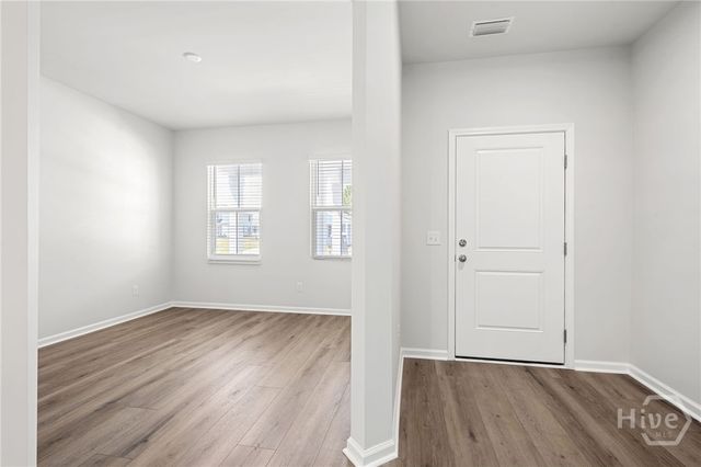 358 Crosstown Avenue, Richmond Hill, GA 31324