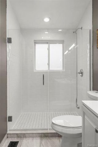 29890 Everett Street, Southfield, MI 48076