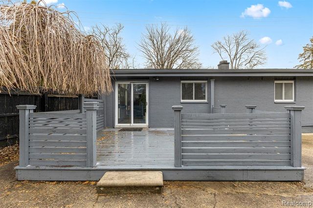 29890 Everett Street, Southfield, MI 48076