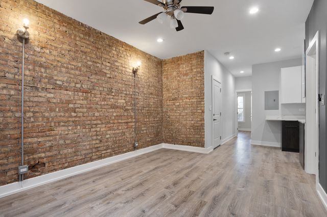 6956 N Wolcott Avenue 1, Chicago, IL 60626