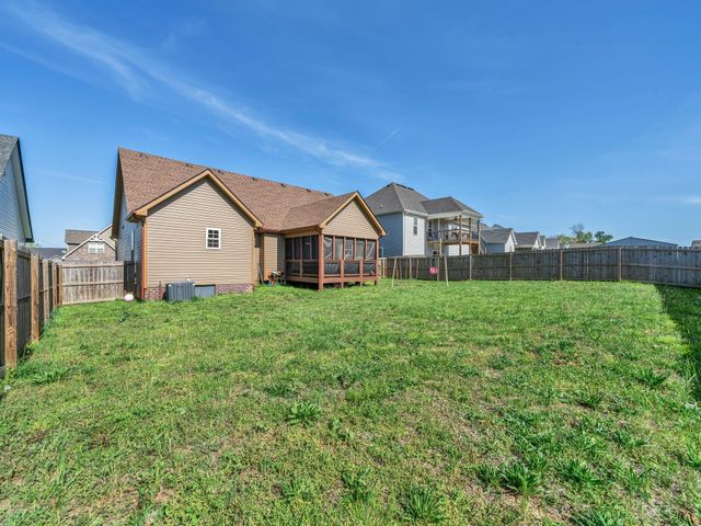 1084 Harrison Way, Clarksville, TN 37042