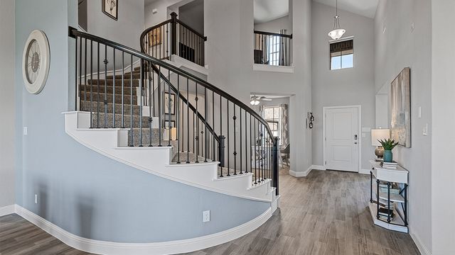 4927 SIMMENTAL Drive, Arlington, TX 76001