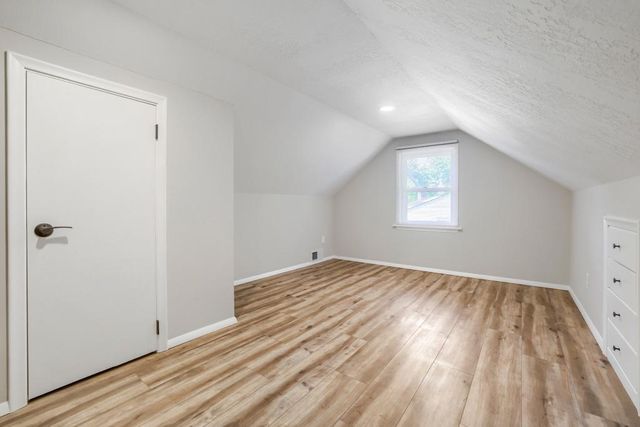 3694 Upper 73rd Street E, Inver Grove Heights, MN 55076