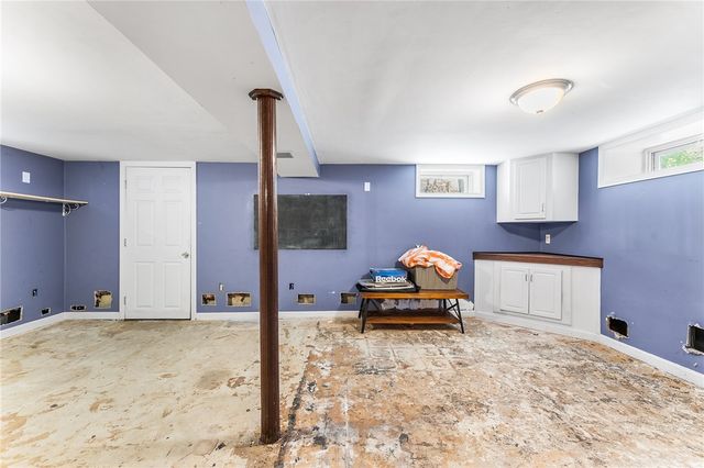 65 Redland Avenue, East Providence, RI 02916