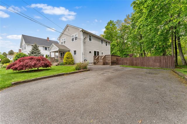 65 Redland Avenue, East Providence, RI 02916