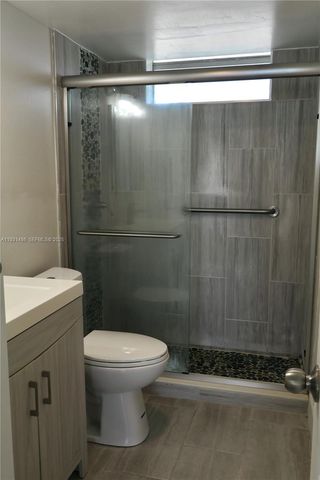 3000 Marcos Dr P410, Aventura, FL 33160