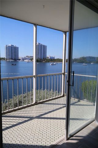 3000 Marcos Dr P410, Aventura, FL 33160