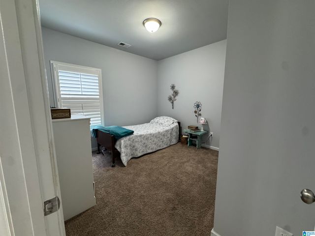 5532 TIMBER LEAF TRAIL, Bessemer, AL 35022