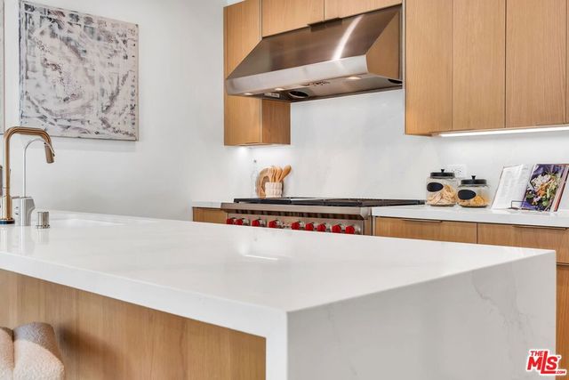 611 Broadway Street, Venice, CA 90291