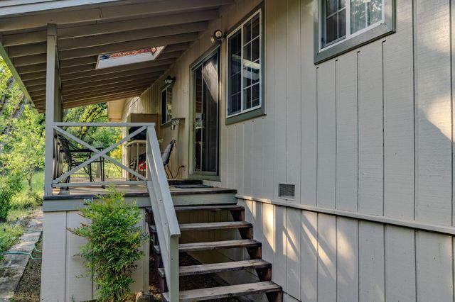 8792 Hidden Valley Rd, Mountain Ranch, CA 95246