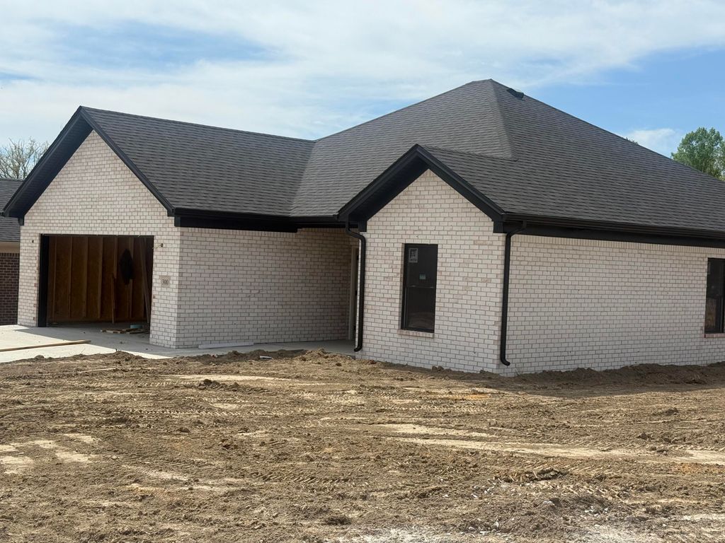 400 Lariat Court, London, KY 40744