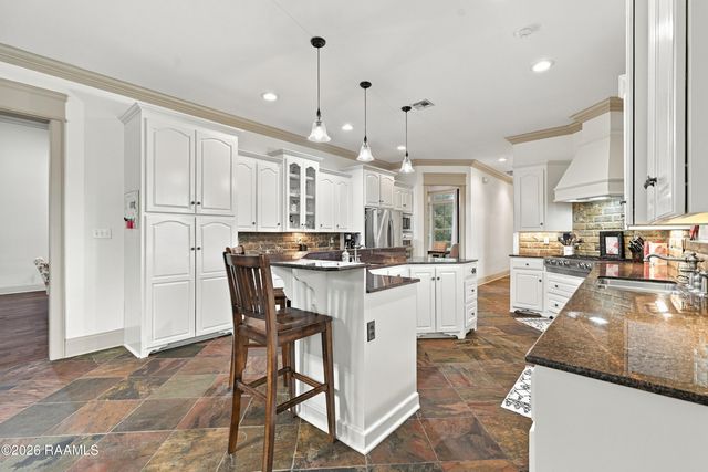 104 Bridge Creek Cove, Lafayette, LA 70508