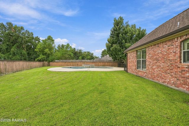 104 Bridge Creek Cove, Lafayette, LA 70508