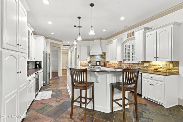 104 Bridge Creek Cove, Lafayette, LA 70508