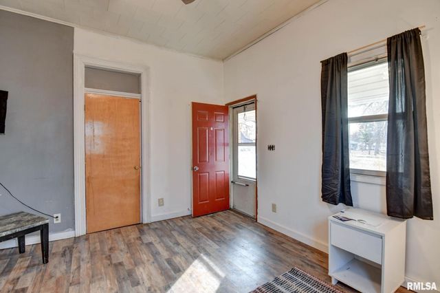 819 E ADAMS Street, Taylorville, IL 62568