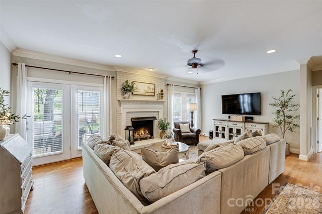 1004 Ashley Place, Belmont, NC 28012