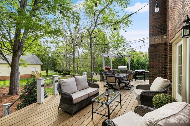 1004 Ashley Place, Belmont, NC 28012