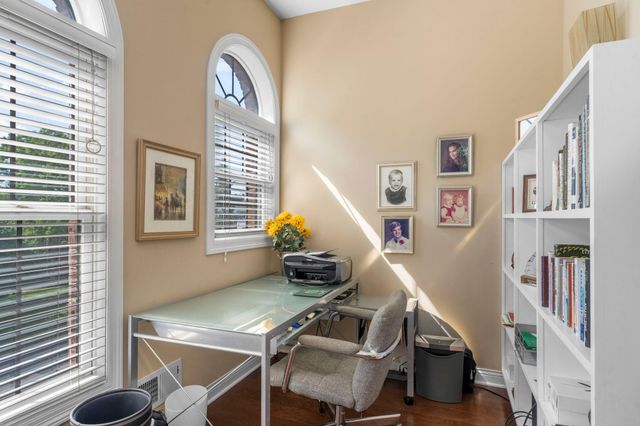 3125 Inglewood Avenue S 202, Saint Louis Park, MN 55416