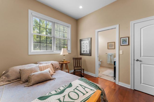 3125 Inglewood Avenue S 202, Saint Louis Park, MN 55416